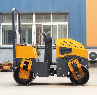 5.5L Capacidade do tanque de combustível Máquina de compactação industrial Roller de estrada de vibração hidráulica