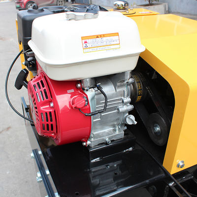 KYB Bomba hidráulica Compactor de rolos de solo de tambor único para compactação