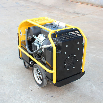 Unidade de potência hidráulica de 23 CV com capacidade de tanque de combustível de 22 L e pressão hidráulica de 155 bar