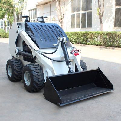 Mini carregador de direcção de deslizamento com pressão de 17 Mpa e peso da máquina de 1000 kg homologado CE/EPA