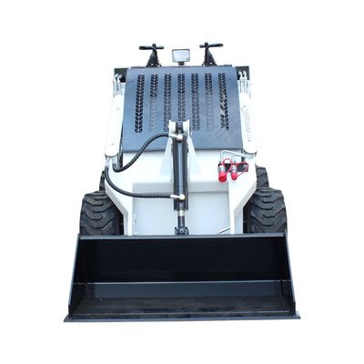 Pequeno carregador a diesel com balde de fixação diferente compacto e potente