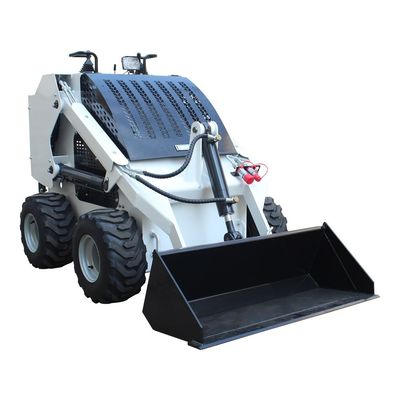 CE EURO5 EPA Small Skid Steer Front Kubota Mini Skid Loader para Casa 1552x1050x1080mm
