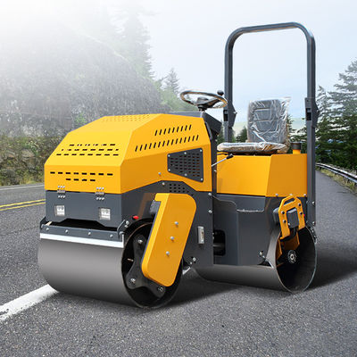 Roller de estrada de rodas de aço de 5 toneladas YL800 com tanque hidráulico de 25L e embreagem eletromagnética
