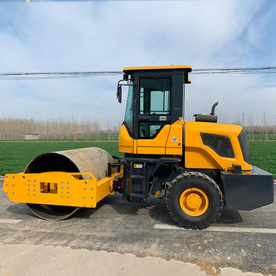 110 kW Mini Track Roller de 0,6 a 8 toneladas Roller vibratório de estrada para patins quadriciclos off road