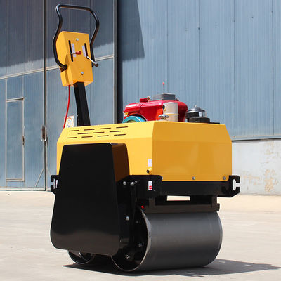 Máquina de compactação de rolos de estrada vibratória de mini-asfalto de 500 kg para caminhar atrás de tambor duplo
