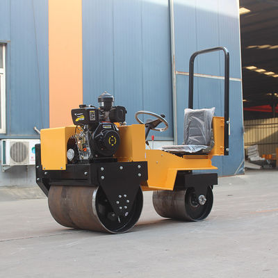 Rolante vibratório de 0,6 toneladas Mini Rolante rodoviário de tambor duplo com motor CF178/R180