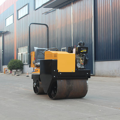 Rolante vibratório de 0,6 toneladas Mini Rolante rodoviário de tambor duplo com motor CF178/R180