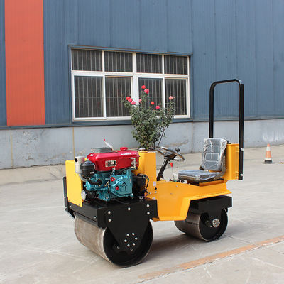 Rolante vibratório de 0,6 toneladas Mini Rolante rodoviário de tambor duplo com motor CF178/R180