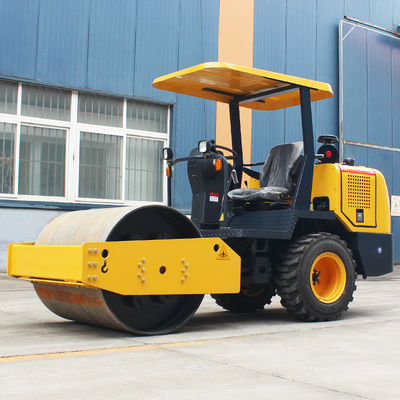 Rodas usadas Roller 3,5ton 4ton TUFF TORQ JAPÃO bomba hidráulica compactador vibratório com bom